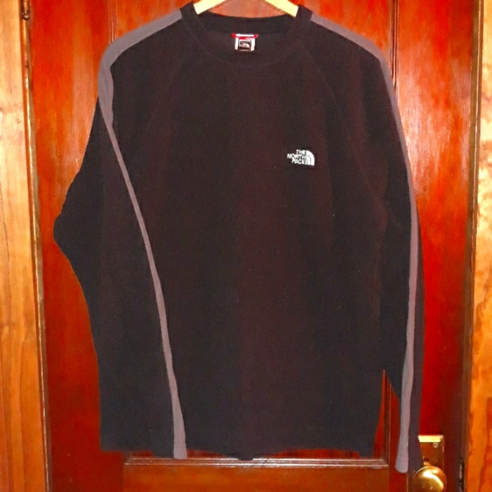 Mens black & gray medium